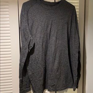 Men’s long sleeve t shirt